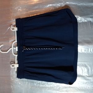 Woven trek Navy blue skort
